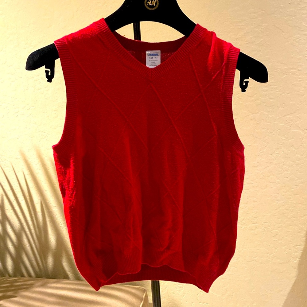 Gymboree Boys red holiday vest, size 5-6